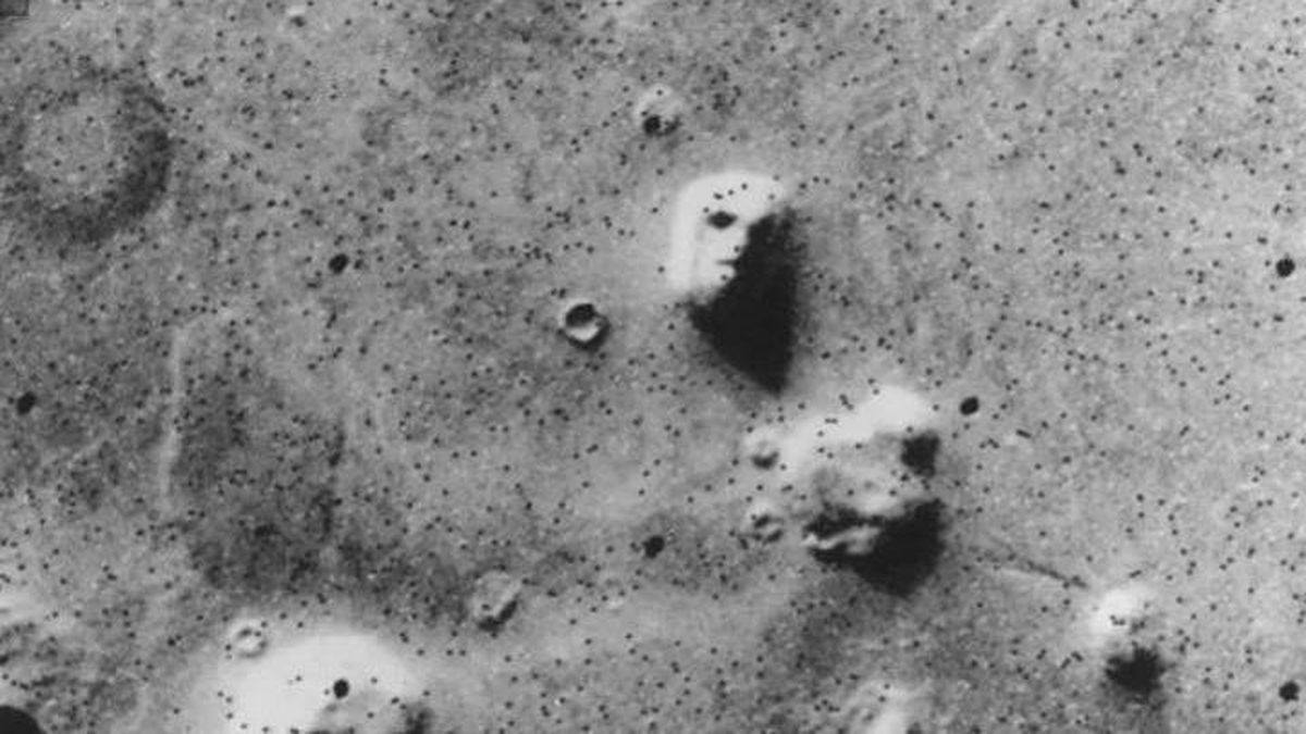 Un ejemplo famoso de pareidolia ocurrió en 1976