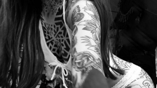 Candelaria Tinell y su foto más hot en ropa interior