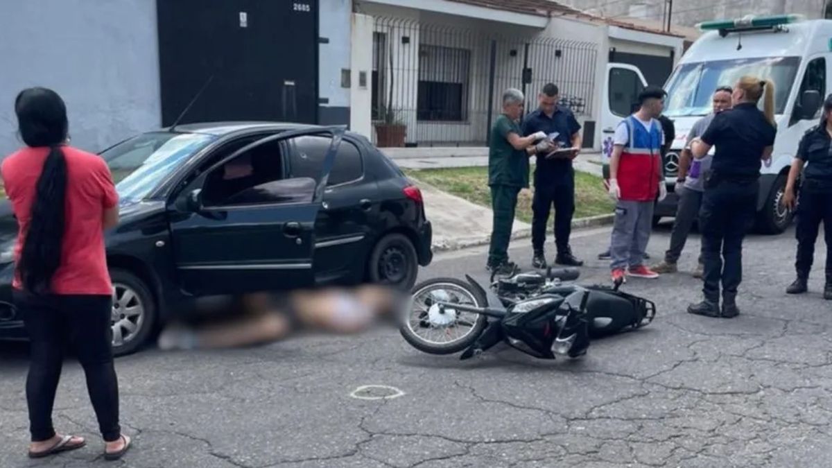 Video: así fue como el policía mató a dos motochorros que quisieron robarle