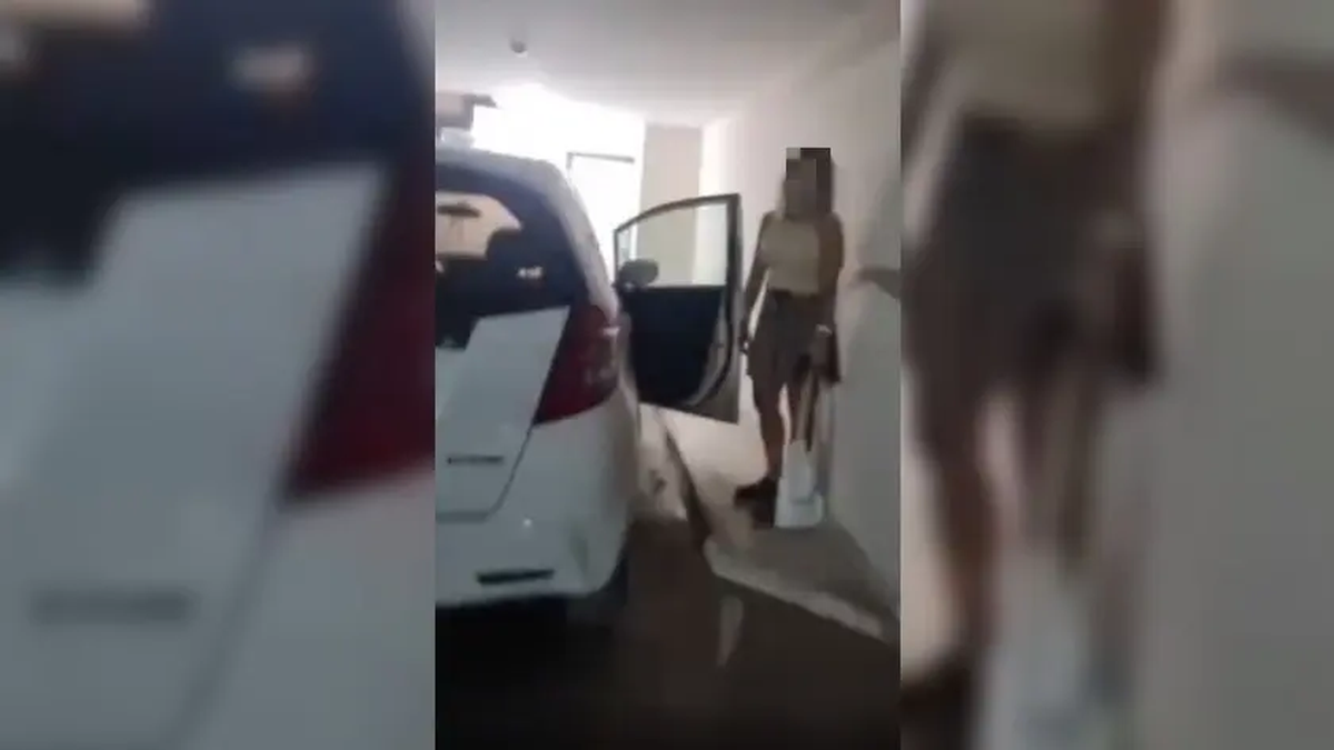 Vas a tener que explicárselo a los chicos: descubrió a su pareja con otro hombre en un hotel alojamiento