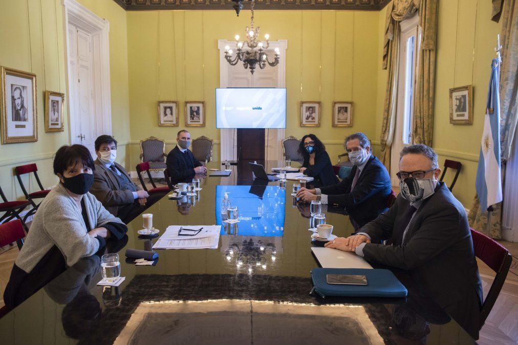 El Gobierno descartó un aumento en el impuesto a las ganancias para la clase media