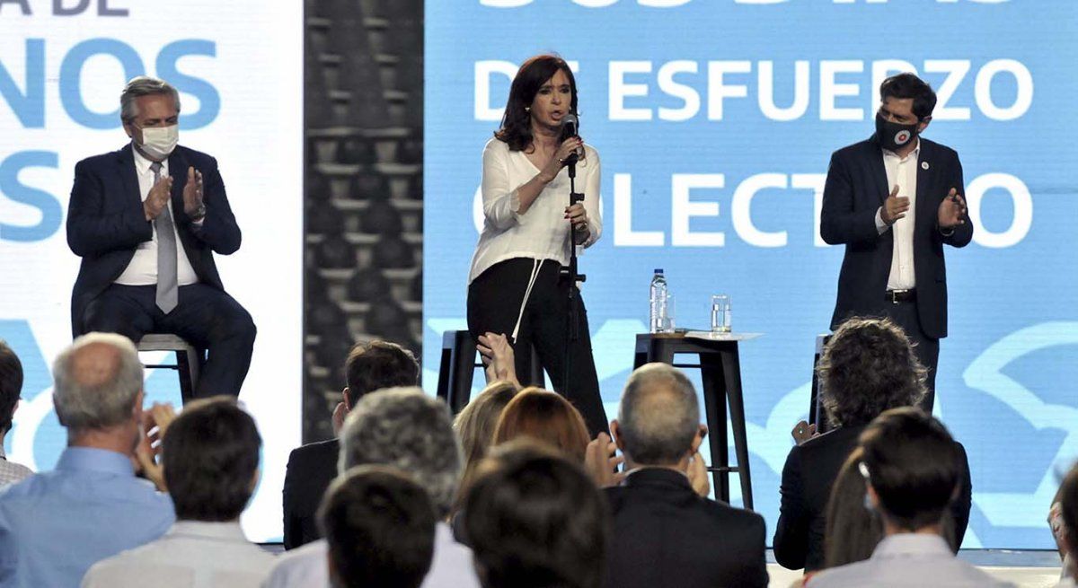 Cristina y otro mensaje para el Gabinete: “Los ministros que tengan miedo o no se animan vayan a buscar otro laburo”