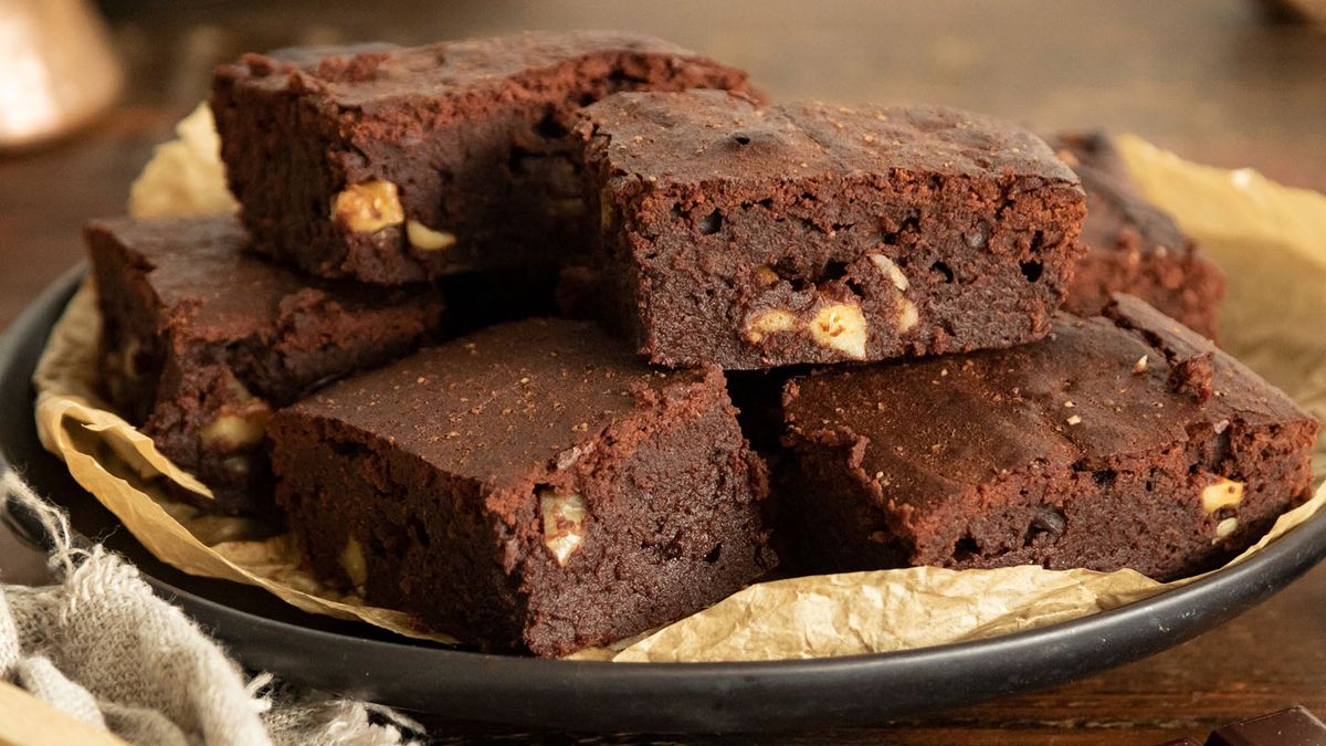 Brownie casero en freidora de aire: cómo prepararlo paso a paso