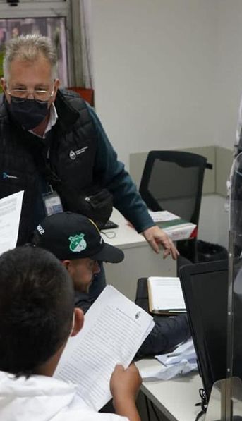 Migraciones dispuso la expulsión de 15 barras de Deportivo Cali