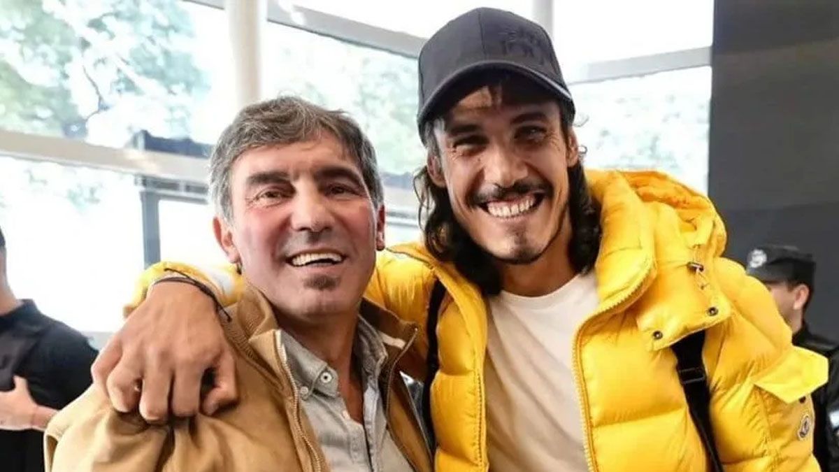 Manteca Martínez y Edinson Cavani