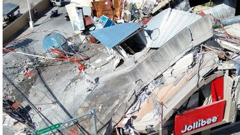 Tragedia en Filipinas: un terremoto de magnitud 7,8 dejó al menos 32 muertos y más de 200 heridos
