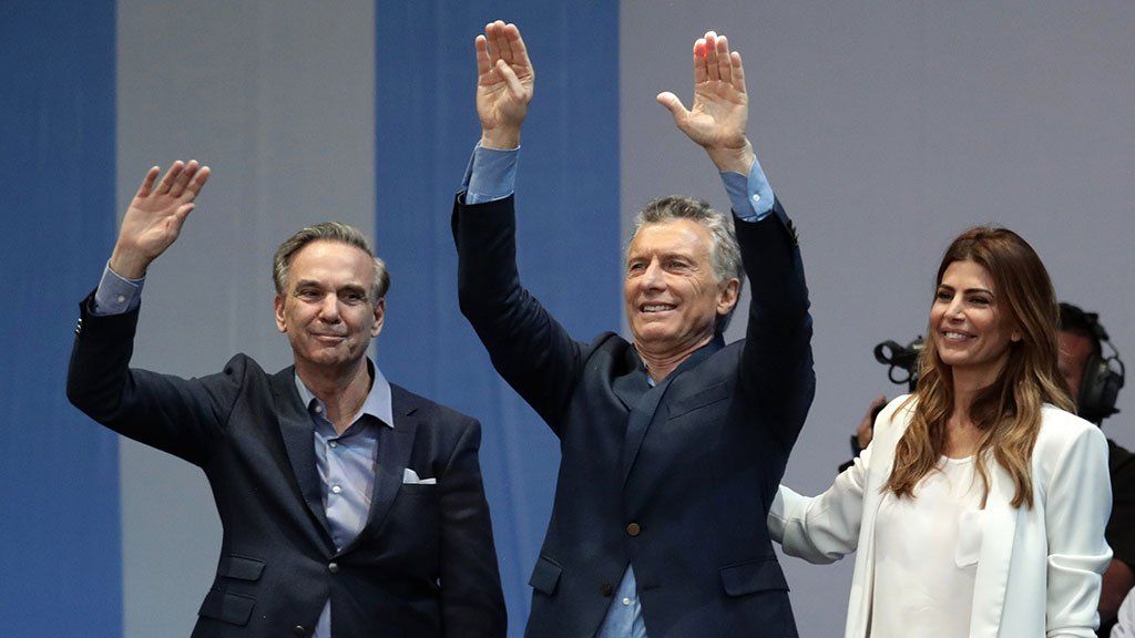 Pichetto: Somos optimistas, Macri hizo un esfuerzo extraordinario con la gente en la calle