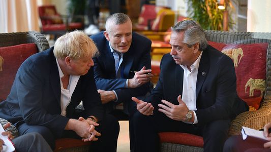 Malvinas, la condición que Alberto Fernández le planteó a Boris Johnson para seguir con el diálogo bilateral