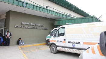 Un recolector encontró a un hombre lastimado y semienterrado en un basural