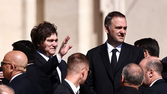 El sutil último adiós de Milei al Papa, la táctica morenista para subir el consumo y las estrategias electorales