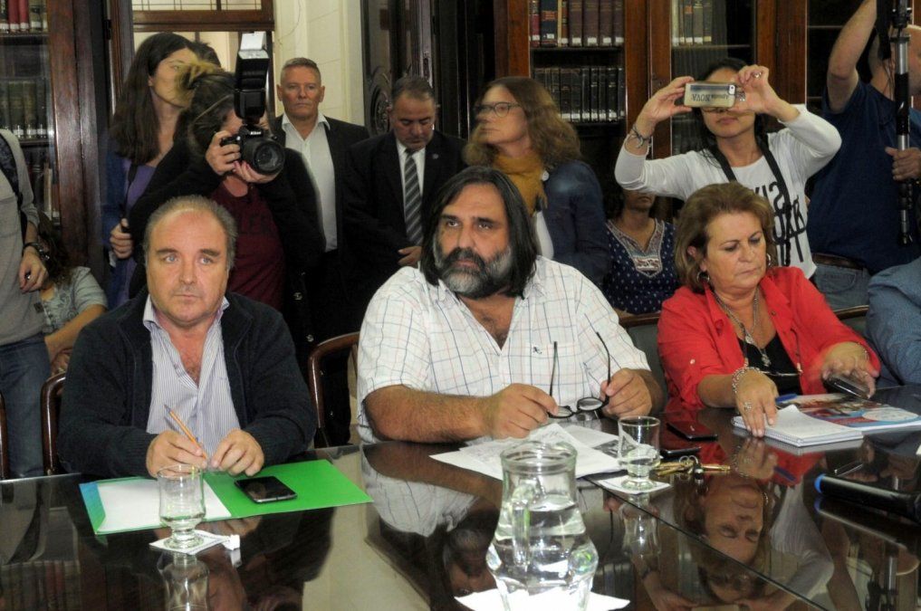 Los docentes bonaerenses anunciaron un paro de 24 horas para el 5 de abril