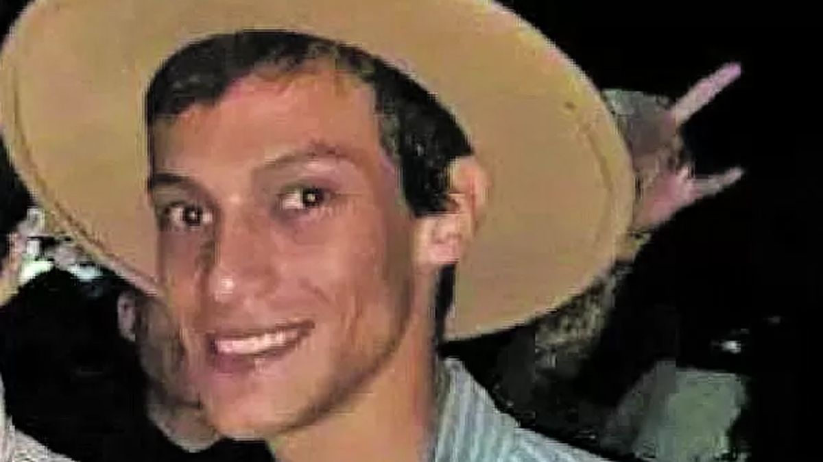 Un joven de 24 a&ntilde;os que se encontraba desaparecido desde el pasado jueves 10 de agosto fue hallado muerto en un barranco de la localidad tucumana Estaci&oacute;n Ar&aacute;oz.