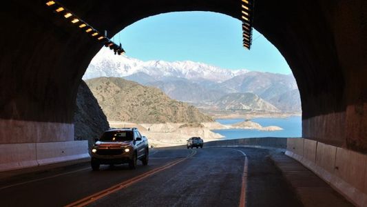 Una provincia habilitó un canal de WhatsApp para que la gente denuncie a infractores y así multarlos