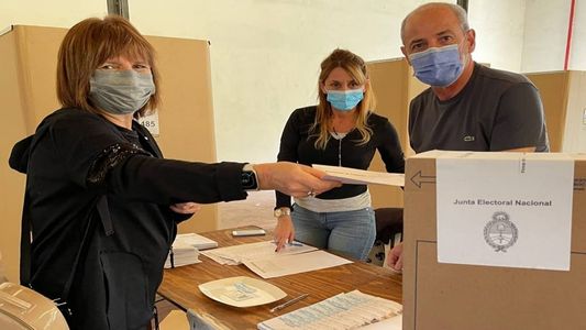 Elecciones 2021: votó Patricia Bullrich