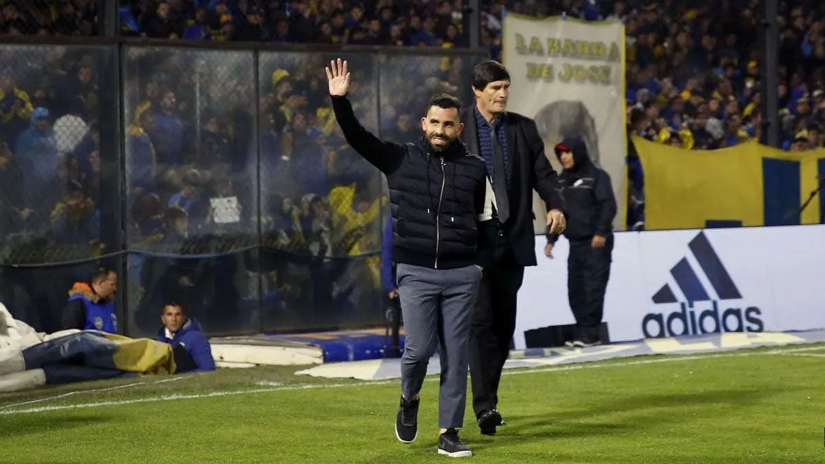 Carlitos Tevez volvió a La Bombonera.