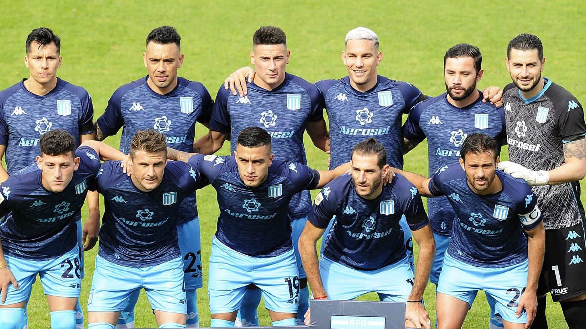 Racing, del infierno a las semifinales del torneo local ...