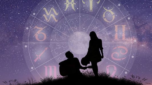 Los signos que hoy pueden recibir una propuesta especial o una sorpresa en el amor