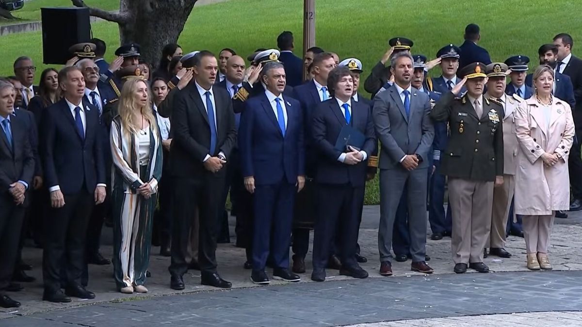 Milei en el último acto en el cenotafio a los caídos en el Atlántico sur en 1982. (Foto: presidencia)