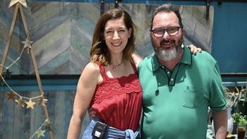 Gerardo Rozín junto a su pareja, Eugenia Quibel