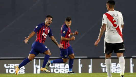 Partidazo en el Monumental: River perdió 2-1 contra San Lorenzo, que tuvo a Torrico de figura