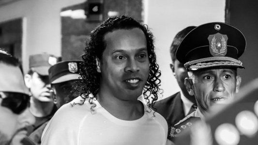 Luego de cinco meses preso en Paraguay, Ronaldinho quedó en libertad