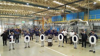 Volkswagen exportó 100.000 unidades de la caja MQ281