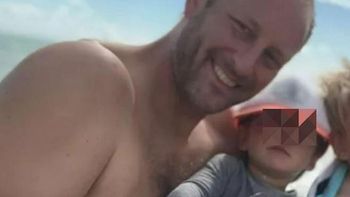 Una niña se salvó de morir en una accidente de avión por el abrazo de su padre