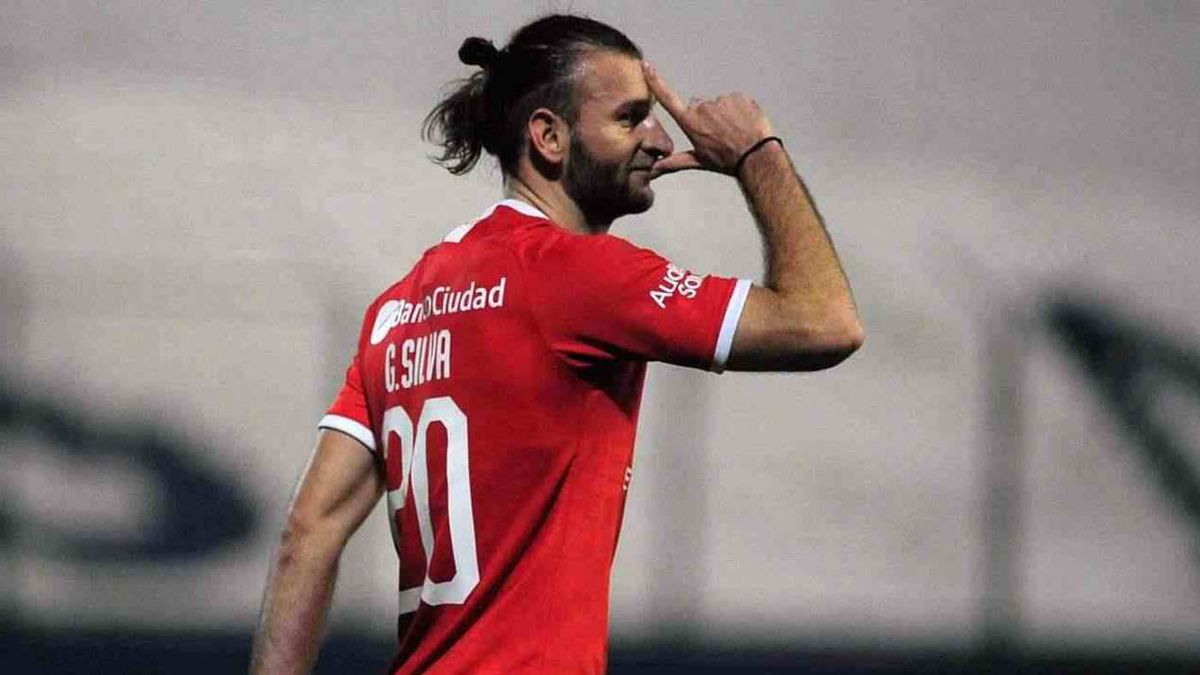 La FIFA condenó a Independiente a que le pague una millonaria deuda a Gastón Silva. (Foto: archivo)