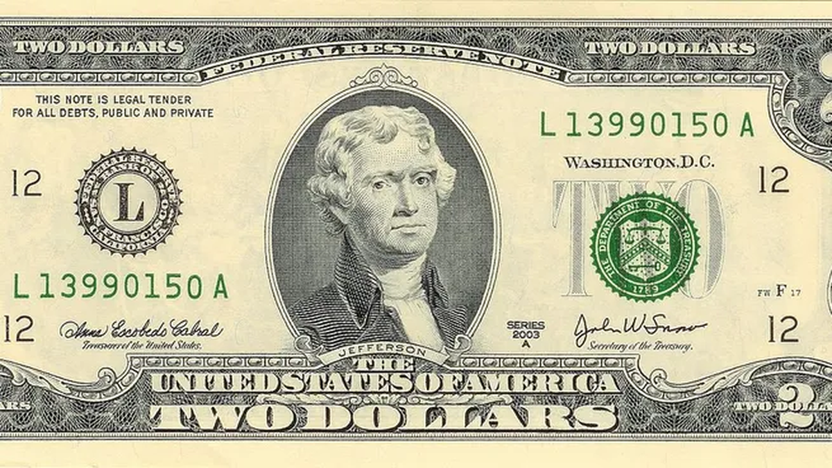 Pagan 300 mil pesos al suertudo propietario de este billete de 2 dólares