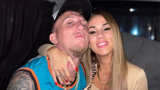 El detalle que no pasó desapercibido en un video de El Polaco con Barby Silenzi en el cumpleaños de su hija Abril