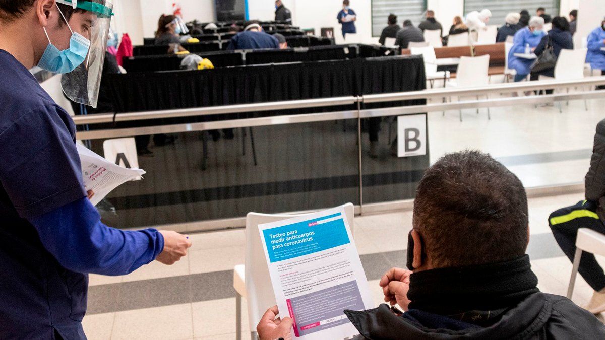 Detectaron 14 casos en los testeos realizados en la estación Constitución