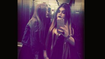 Morena Rial sigue sorprendiendo con sus selfies frente al espejo