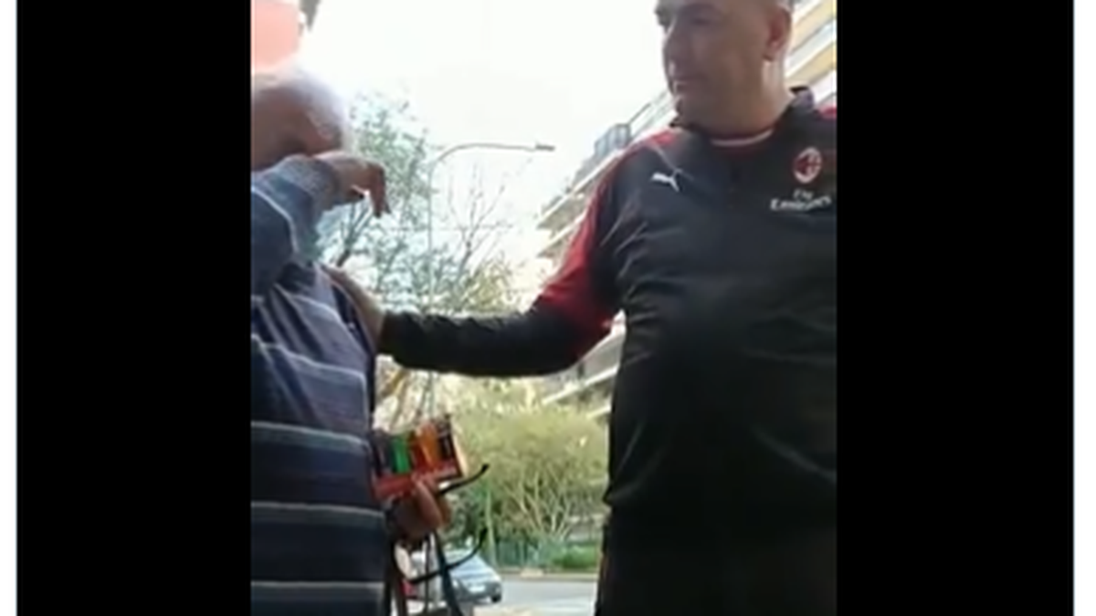 Video: el llanto de un jubilado que vende encendedores para comer (Foto: TikTok marchhe 19)