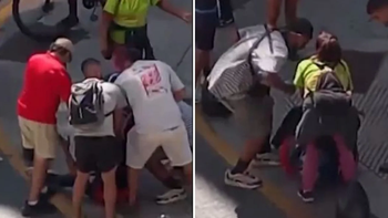 Lo confundieron con un ladrón y lo lincharon en pleno microcentro (Foto: NA). Lo confundieron con un ladrón y lo lincharon en pleno microcentro (Foto: NA).