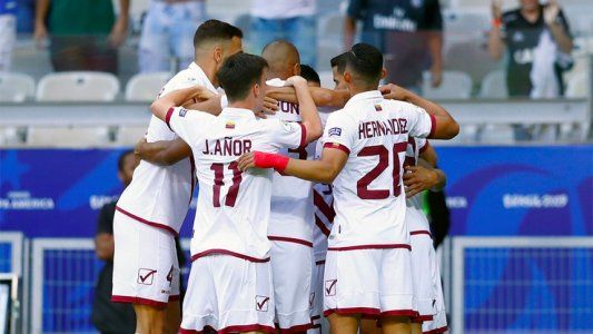 ¡Salud, Vinotinto!: con un doblete de Machís, Venezuela le ganó 3-1 a Bolivia y pasó invicto a cuartos