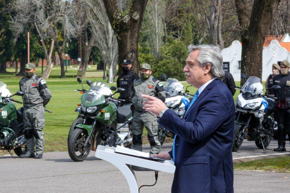 Para Alberto, la seguridad no es solo tener policías en las calles: pidió penas implacables a la Justicia y apuntó contra la desigualdad
