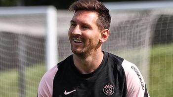 Messi, cada vez más cerca de debutar en PSG.