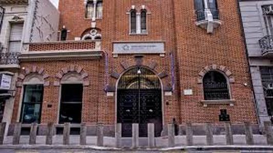 El Museo del Holocausto realizó una presentación de un nuevo sobre el antisemitismo: Un intento por hackear el olvido