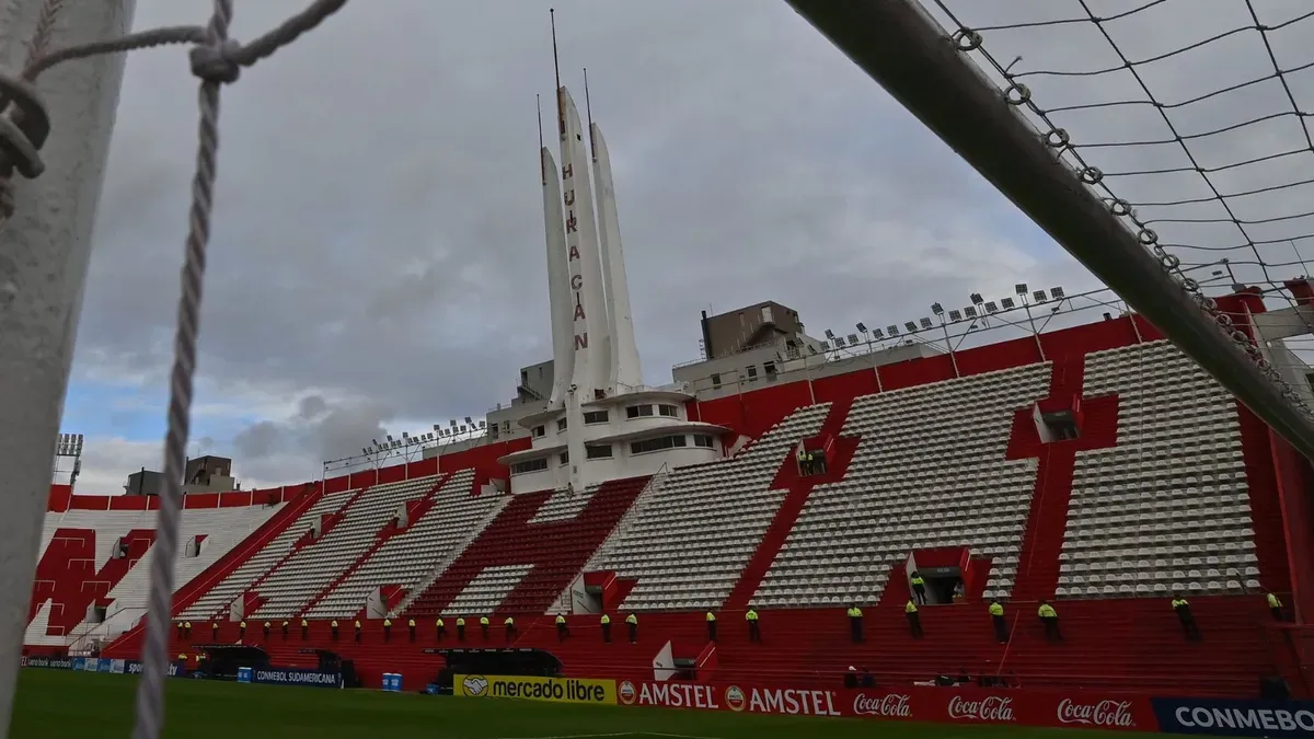 Huracán recibirá a River en su cancha con aforo reducido.&nbsp;