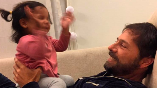 La conmovedora historia de paternidad del novio de Luis Novaresio