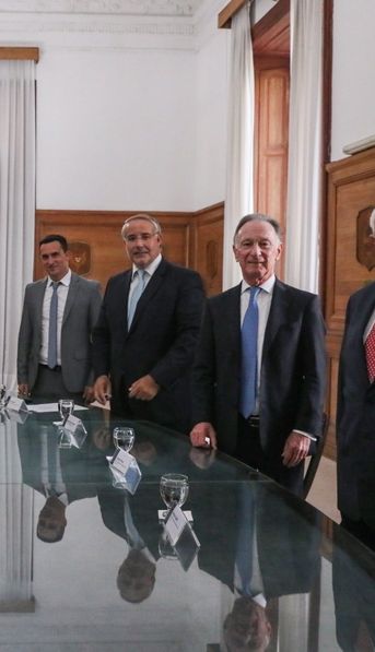 La UIA advirtió por la situación crítica del sector industrial y pidió respeto hacia los empresarios