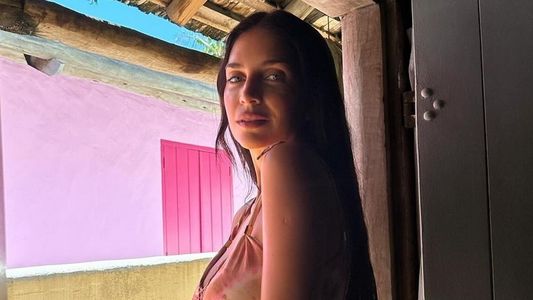 Zaira Nara se sumó a la tendencia del verano y lució sus mejores microbikinis en Brasil: las fotos