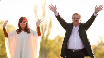 Alberto y Cristina se vuelven a mostrar juntos en un acto, en medio de la tensión con la Corte Suprema por las clases presenciales (Foto: archivo). Alberto y Cristina se vuelven a mostrar juntos en un acto, en medio de la tensión con la Corte Suprema por las clases presenciales (Foto: archivo).