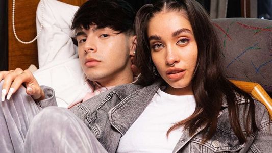 María Becerra y Rusherking juntos en México luego de la separación