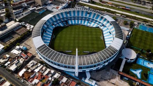 Clásico picante: Racing le ganó 2-1 a Boca en el Cilindro de Avellaneda