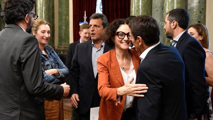Dólar, cepo, inflación y blanqueo: las fuertes definiciones económicas de la vicejefa de gabinete