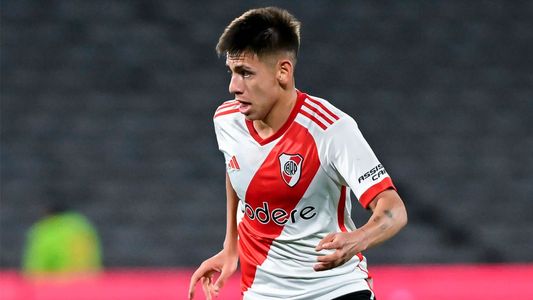 ¡Bomba! Desde Inglaterra aseguran que River y el City llegaron a un acuerdo por Echeverri