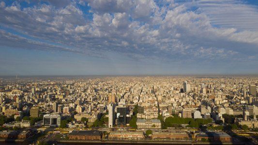 El Gobierno congeló los alquileres y las cuotas de los créditos hipotecarios hasta el 30 de septiembre