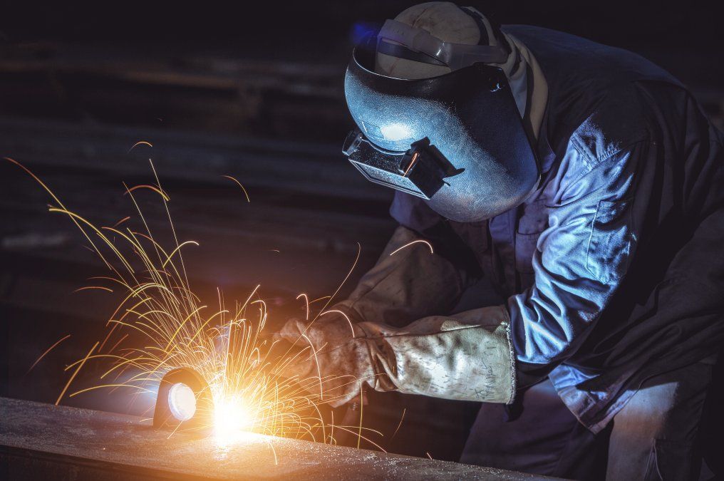 El desempeño del sector fabril argentino en el primer cuatrimestre tuvo un incremento del 5