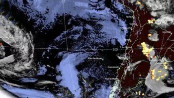 El humo del incendio sin control en  Australia llegó a la Argentina: cuáles son los efectos que puede provocar